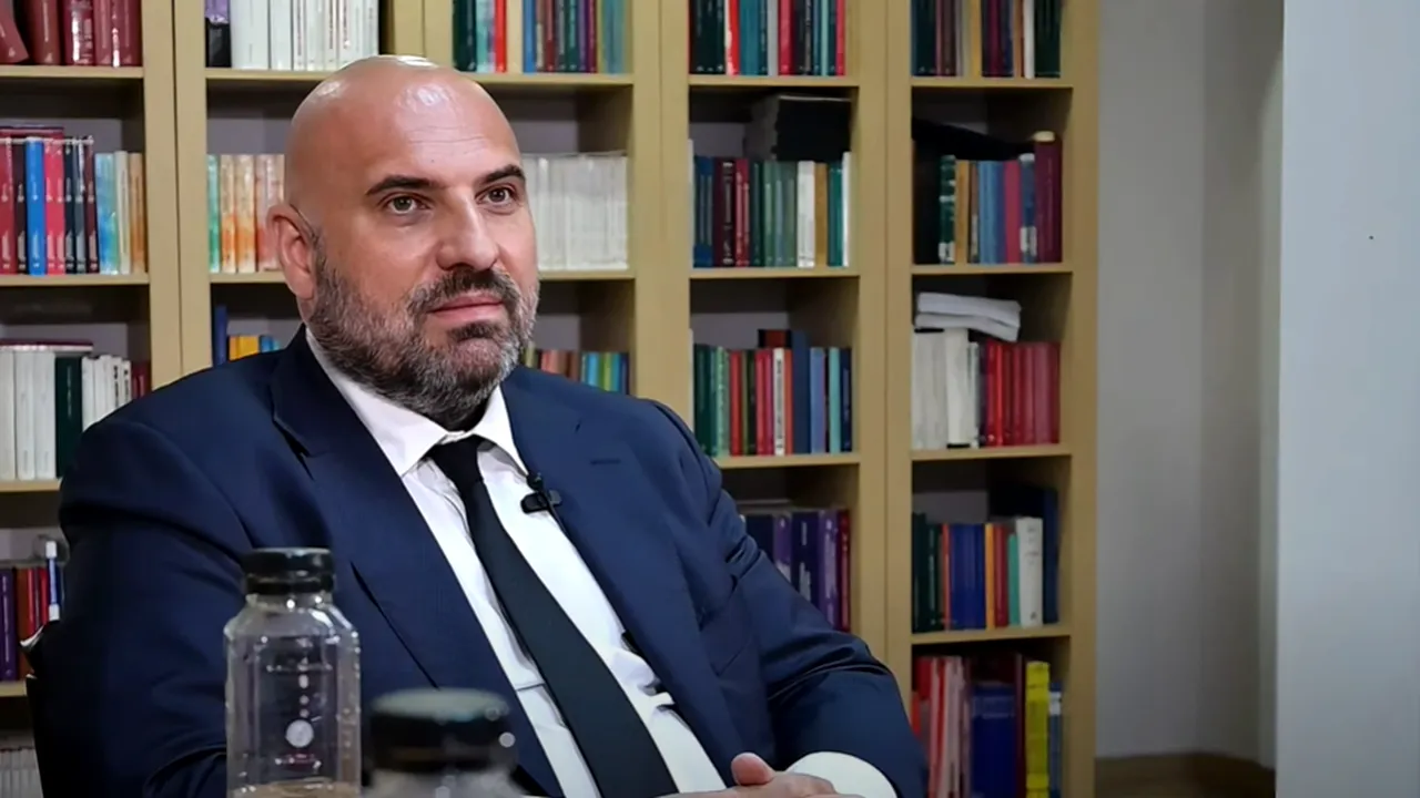 Bunicul lui Gabriel Zbârcea are monument în comuna Orbeasca pentru lupta împotriva rușilor: „Mi s-a spus că semăn foarte mult cu bunicul meu”