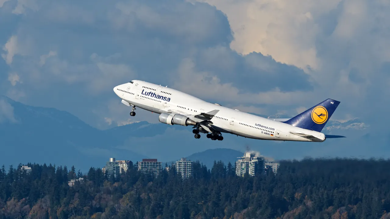 Ultimul avion Boeing 747 a ieşit din uzină