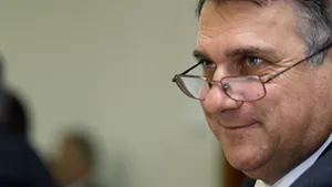 Funar neagă că ar urma să părăsească partidul, împreună cu alţi membri