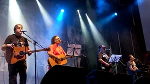 Spectacolul Rock Legends, în care urmau să concerteze Pasărea Colibri, Direcţia 5 şi Kempes, anulat
