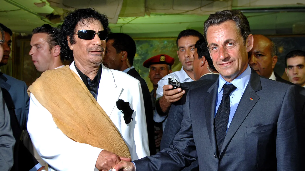 După eliberarea sa, Sarkozy acuză 