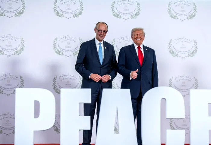 Live Text Acordul de pace pentru Gaza, semnat acum în Egipt. Trump: „Rugăciunile a milioane de oameni au fost în sfârșit ascultate”