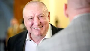 NEWS ALERT Adrian Bumbescu a ajuns la Urgențe. Va fi internat dacă acesta va solicita