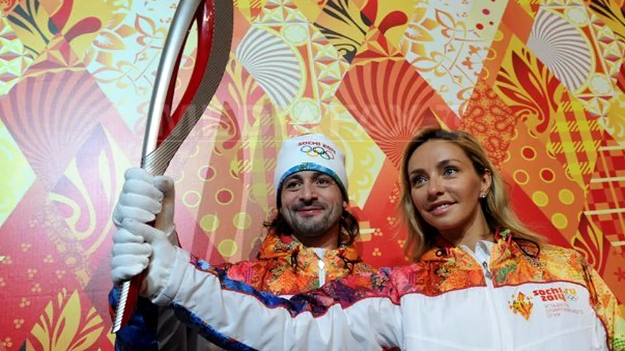 Torţa pentru Jocurile Olimpice de iarnă de la Soci, prezentată la Moscova