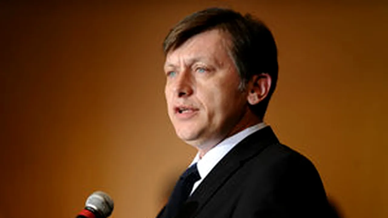 Liberals Want Fewer Lawmakers, Endorse Romania's Bicameral Parliament