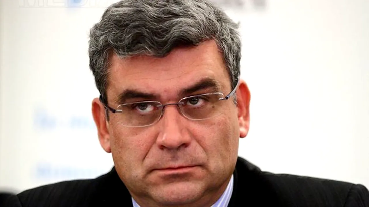 Baconschi: Ungureanu vs. Antonescu, în cazul nefericit că românii sceptici stau acasă la referendum