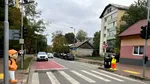 Manechine care imită pietonii, amplasate lângă treceri din Suceava. Cum ar proteja copiii care ies de la școală