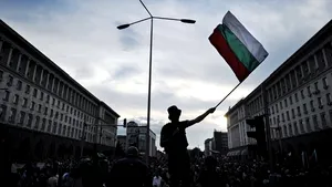 Parlamentul Bulgariei scade preţul energiei pentru a calma protestele