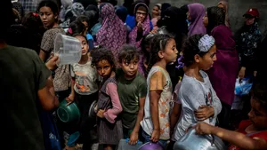 UNICEF: Bebelușii din Gaza trebuie să împartă măștile de oxigen. Israelul blochează echipamentele