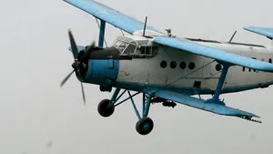 Un avion utilitar A ATERIZAT DE URGENŢĂ în apropiere de Strehaia