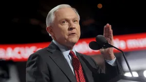 Jeff Sessions, procurorul general al SUA: Afirmaţiile că aş fi conspirat cu Rusia în favoarea lui Trump sunt un 