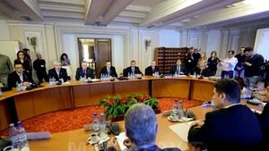 Cameră: Comisia de control a SRI poate da aviz pe legile referitoare la securitatea naţională