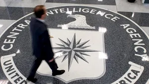 Manual de trucuri folosite de CIA în perioada Războiului Rece, reeditat în 2009