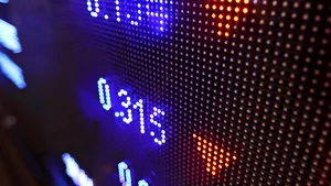 Patru dintre cele mai mari 12 economii ale lumii, 27% din PIB global, se luptă cu COVID 19