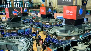 UiPath produce bani la foc automat, după listarea pe Bursă