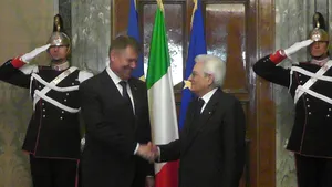 Klaus Iohannis, primit la Palatul Quirinale din Roma de preşedintele italian Sergio Mattarella - FOTO