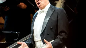 Baritonul argentinian Alejandro Meerapfel a murit la 54 de ani în timpul unui concert 