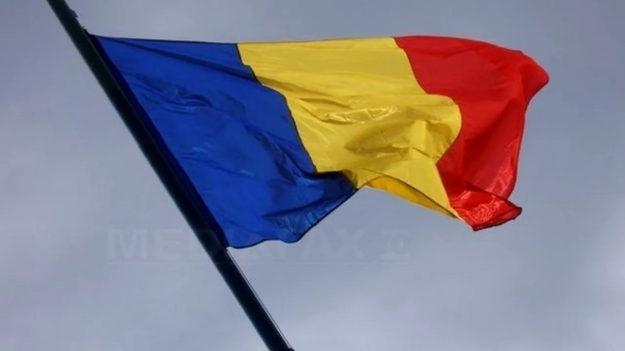 Peste 500 de persoane devin, luni, cetăţeni români