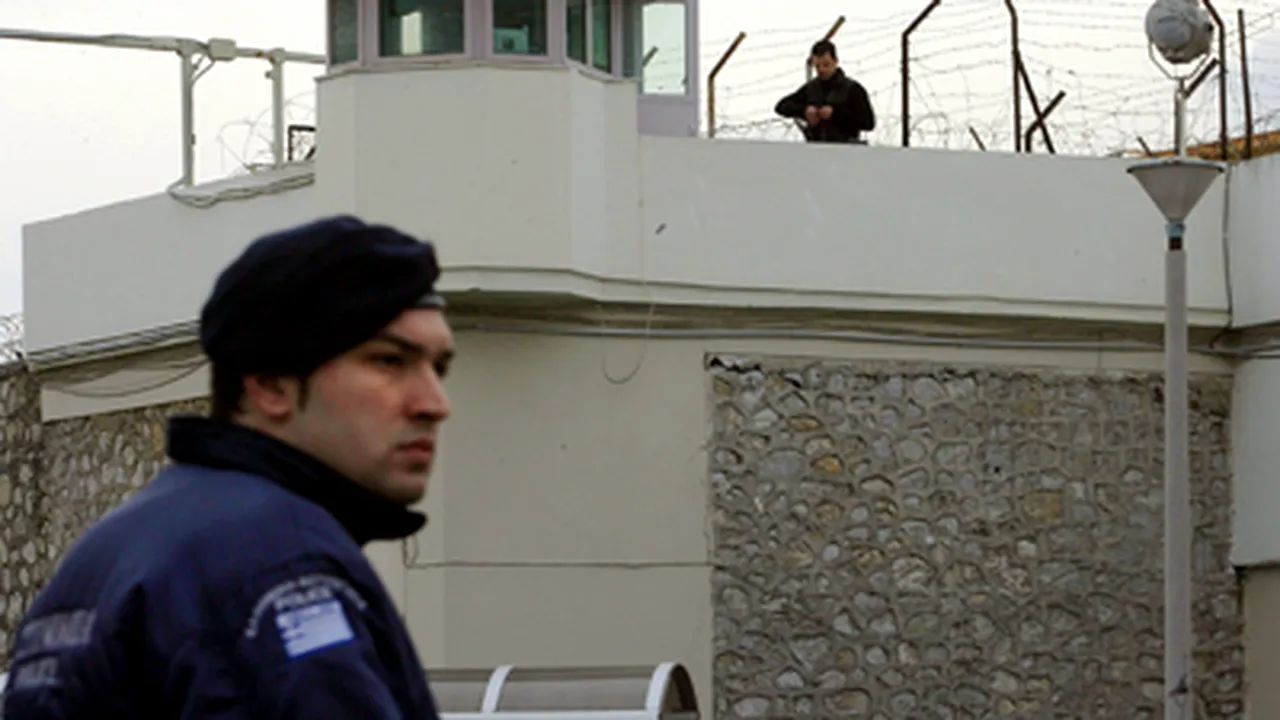 Evadare spectaculoasă a celui mai cunoscut infractor grec