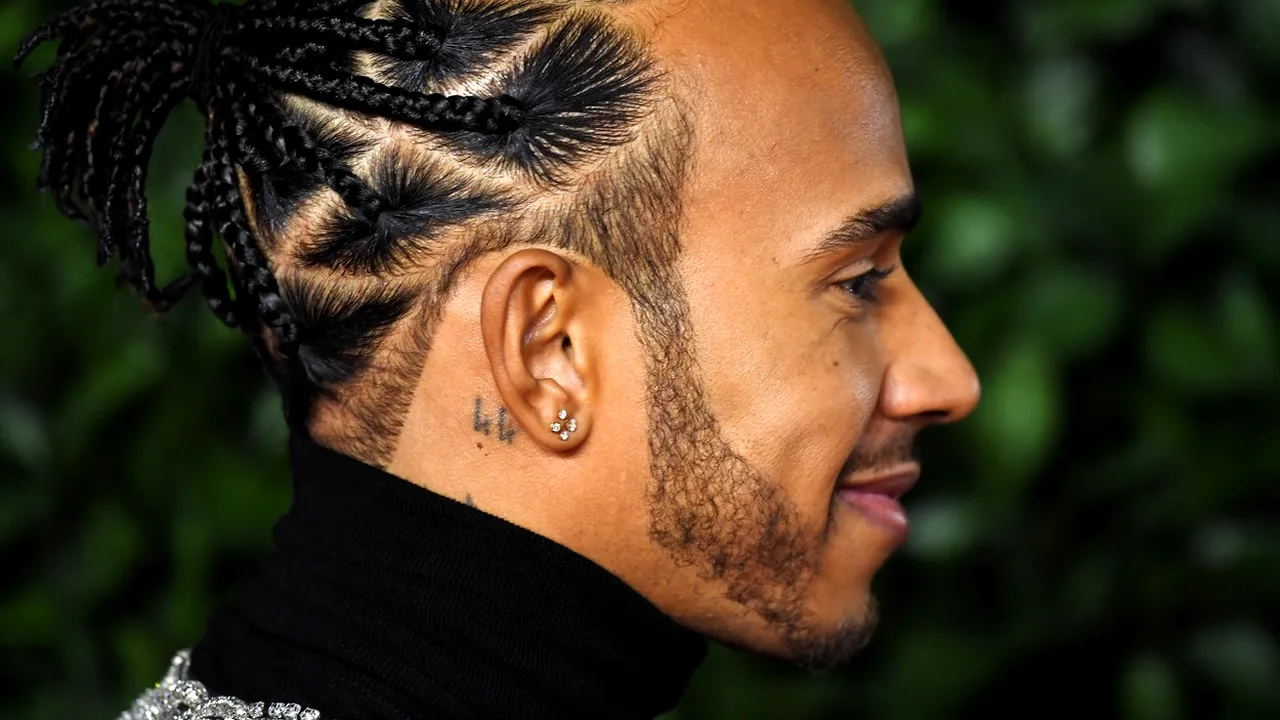 FOTO. Pentru ce sumă îşi vinde Lewis Hamilton casa din Manhattan. Cum arată locuinţa şi cine sunt faimoşii vecini ai pilotului de Formula 1
