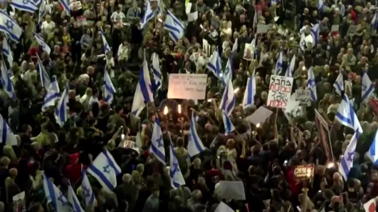 6 luni de la atacurile Hamas. 100.000 de israelieni pe străzile din Tel Aviv. Proteste împotriva lui Netanyahu