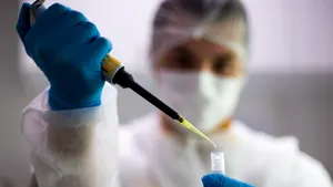 China ia în considerare amestecul vaccinurilor pentru a spori imunizarea populaţiei