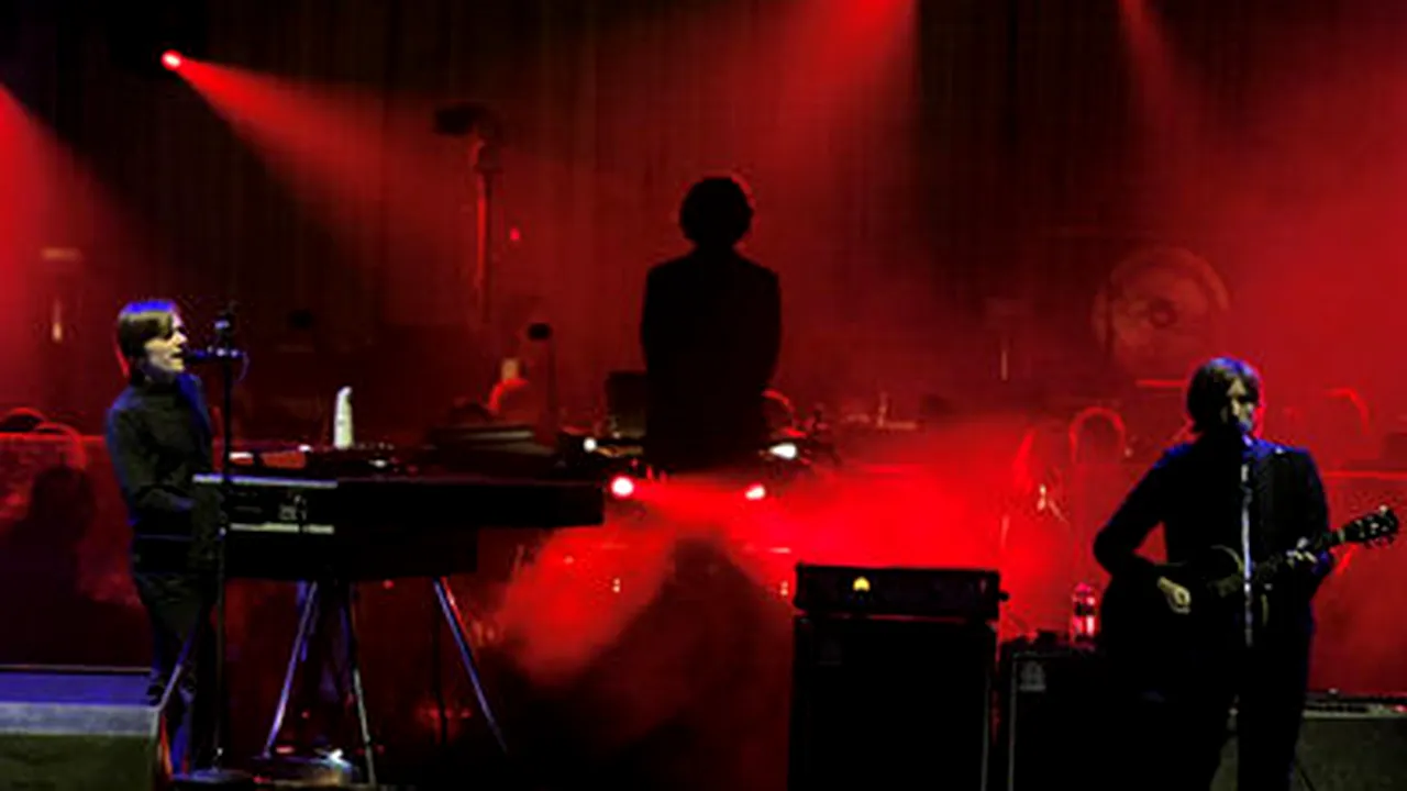 French Band AIR To Perform In Bucharest On February 11, 2010
