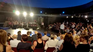 Noua sală de spectacole în aer liber de la Teatrul Naţional Bucureşti a fost inaugurată