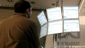 Bursa a scăzut sever şi luni, cu 8,28%