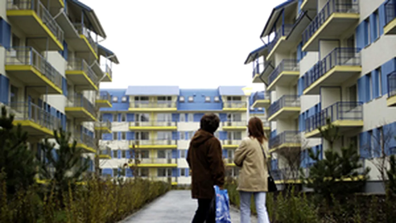 Romanian Notaries To Cut Fees By 30% For 