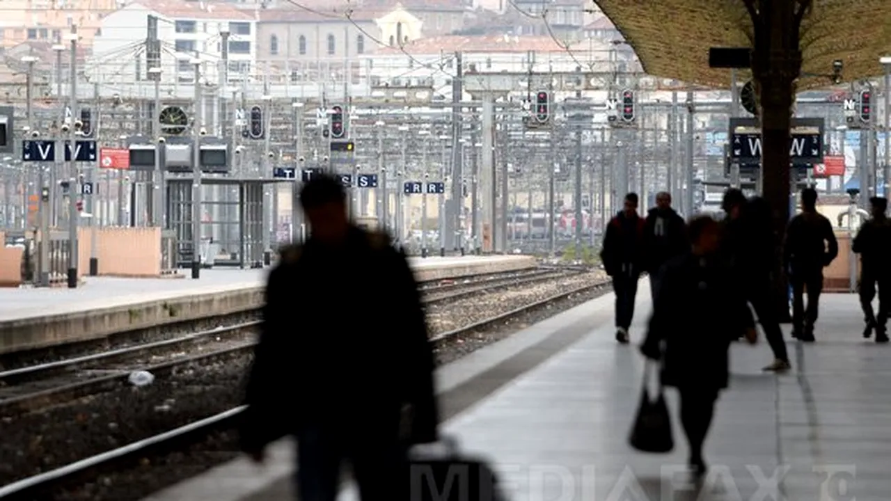 Braşov: Întârzieri de peste 150 de minute la şapte trenuri, după un incendiu la locomotivă 