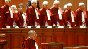 CC: Plângerea împotriva lui Vida, o ingerinţă fără precedent în justiţia constituţională