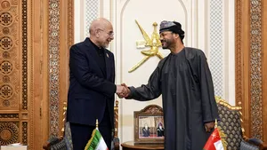 Iran și Oman sunt aproape de un acord pentru redeschiderea Strâmtorii Ormuz. Ce condiții pune Iranul