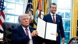 Trump a semnat un ordin pentru accelerarea revizuirii drogurilor psihedelice