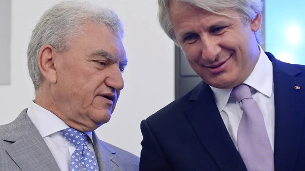 Negriţoiu vrea ca şi ciobanii să cumpere titluri de stat, Teodorovici spune că va cumpăra şi el
