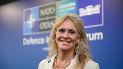 EXTERNE Islanda caută noi parteneriate de securitate după respingerea negocierilor de aderare la UE