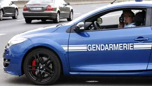 Dezvăluiri excepţionale despre o grupare infracţională din Franţa. Mărturia unui român arestat pentru furt