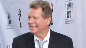 Ryan O'Neal, acuzat de furtul unui tablou de Andy Warhol