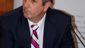 Propunere radicală împotriva dezinformării: Medicii cu teorii nevalidate ştiinţific să fie suspendaţi