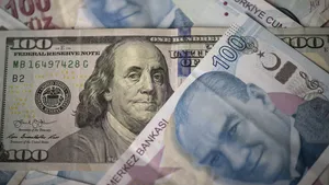 Turcia menţine ratele dobânzilor la 14%, în ciuda inflaţiei de 70% 