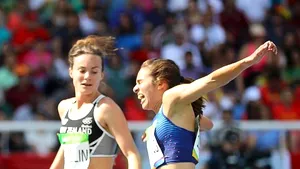 Două atlete care s-au ajutat reciproc în proba de 5.000 de metri de la Rio au fost admise în finală, printr-o decizie excepţională, pentru fair-play VIDEO, FOTO