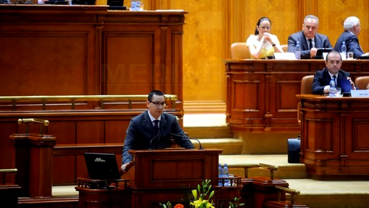 Ponta susţine că propune în noua Constituţie ca Parlamentul şi justiţia să lucreze şi în luna iulie