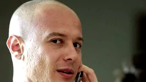 FEN cere lui Olteanu să trimită  legea salarizării profesorilor la MO