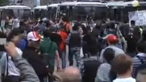 Activişti pentru drepturile homosexualilor şi oponenţi, arestaţi la Moscova