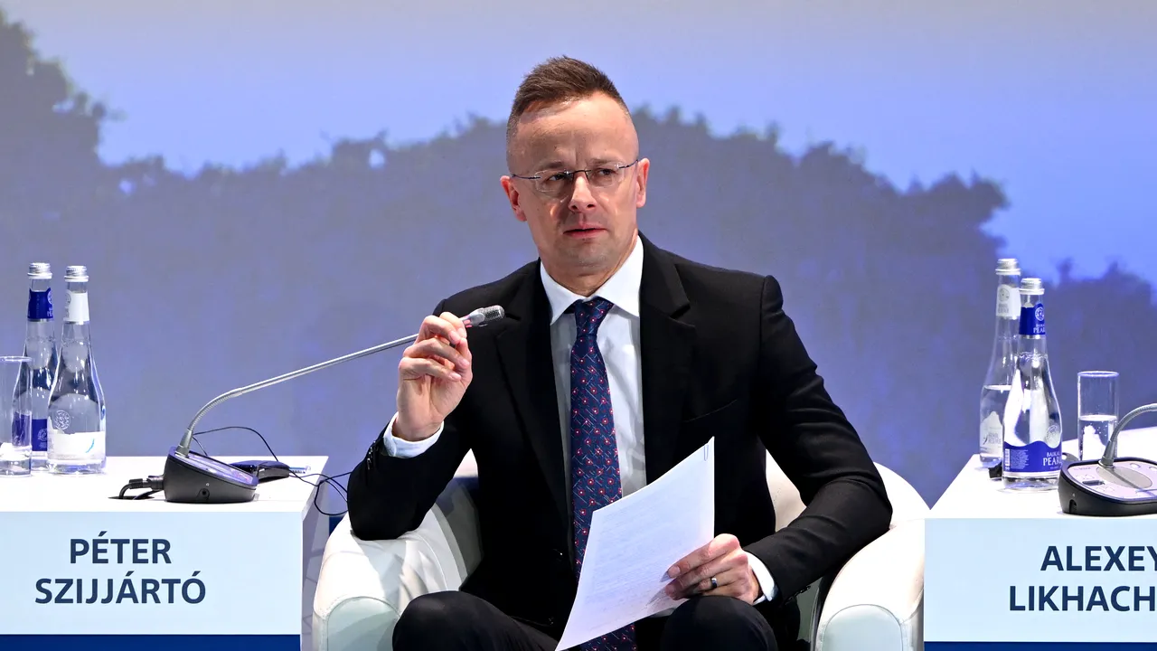 Ministrul ungar de Externe a spus în Rusia că trimiterea de trupe NATO în Ucraina ar creşte 