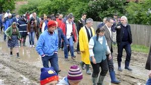 EXCLUSIV. Ponta și scandalul inundațiilor. Și localități din Bulgaria au fost inundate în perioada respectivă. Presa bulgară descria viitura și menționa Porțile de Fier