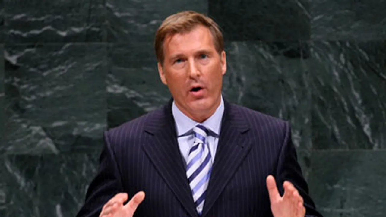 Documentele rătăcite de Maxime Bernier erau materiale pentru summitul NATO de la Bucureşti