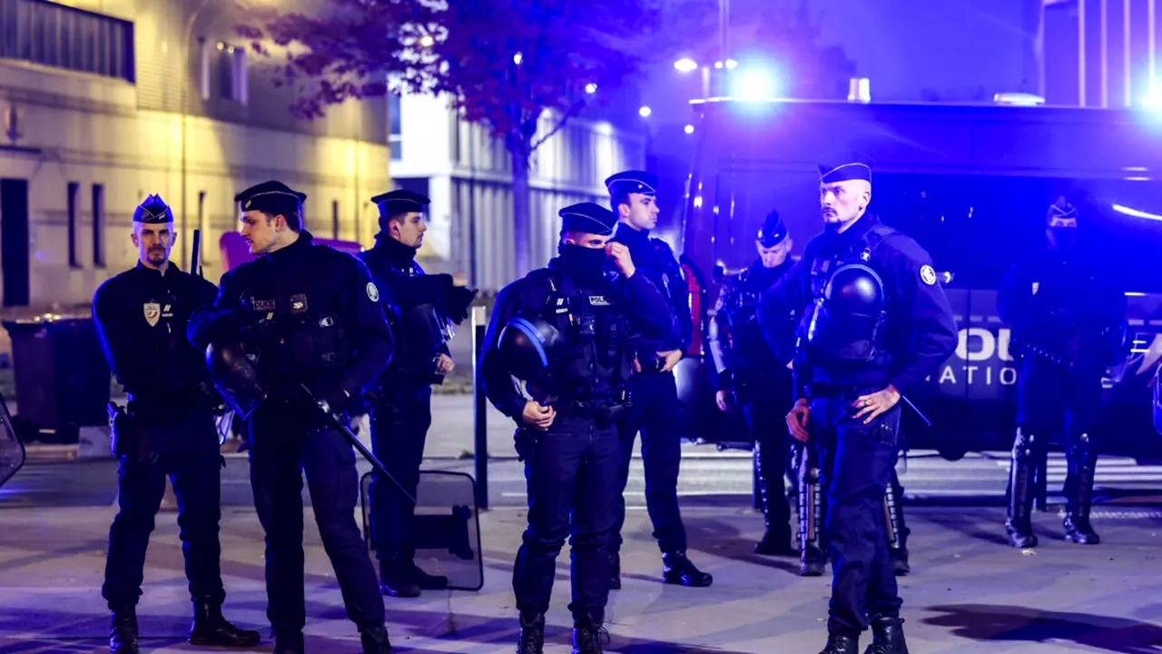 Poliția franceză a arestat un adolescent suspectat că plănuia atacuri teroriste
