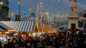 CRĂCIUN 2015: Cum s-au pregătit principalele oraşe din ţară pentru sărbătorile de iarnă - GALERIE FOTO