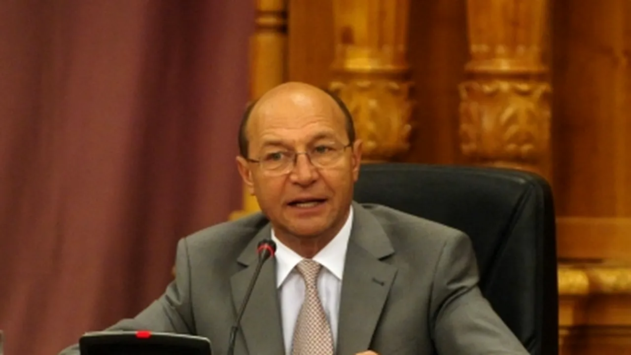 Preşedinţia: Antena 3 să renunţe la propagandă, Băsescu nu este ctitor al bisericii de la Cotroceni